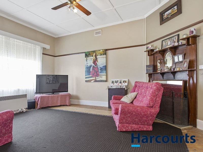 22 Cemetery Road, Yarragon VIC 3823