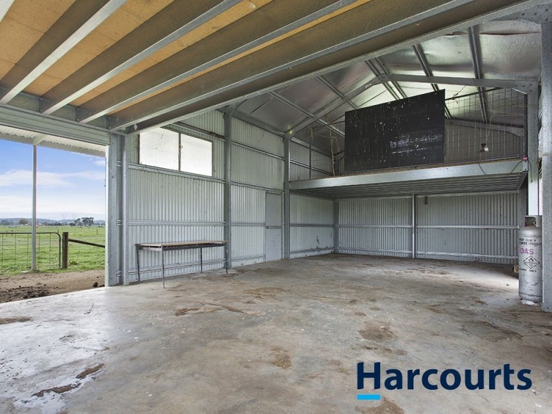 22 Cemetery Road, Yarragon VIC 3823