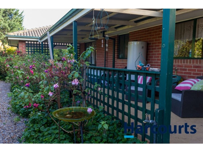 24 Fairway Drive, Drouin VIC 3818