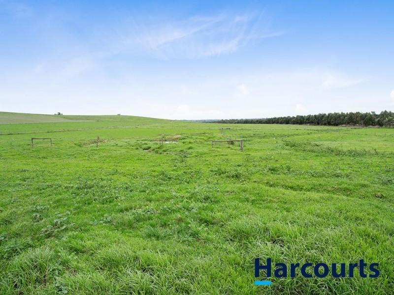 46 Forest Road, Labertouche VIC 3816