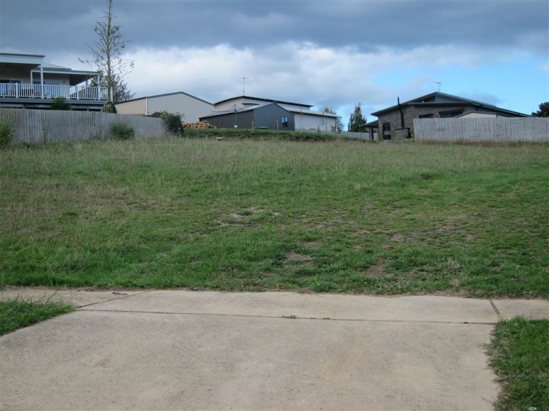 6 Zoe Court, Neerim South VIC 3831