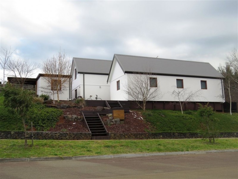 11 Barton Court, Warragul VIC 3820