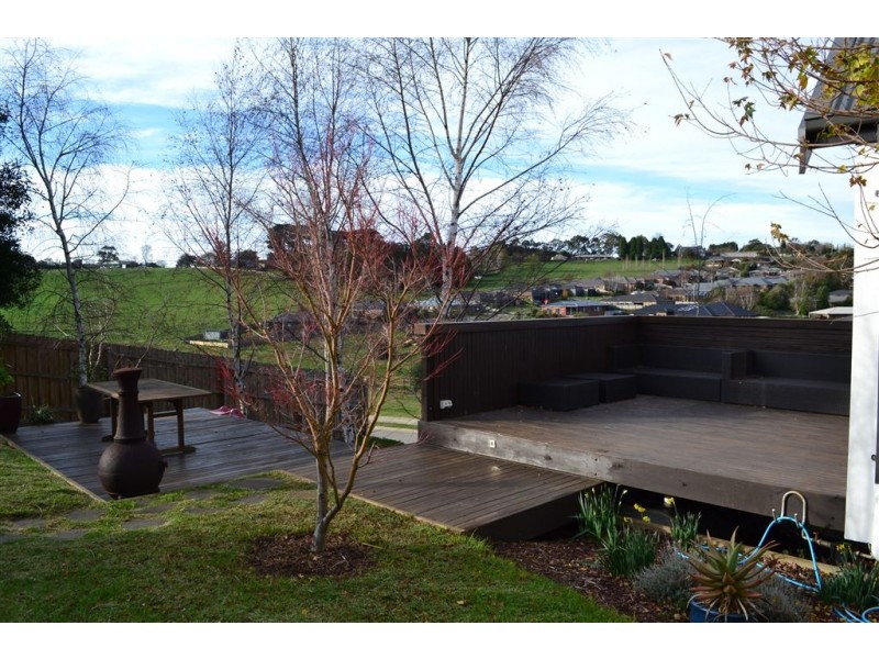 11 Barton Court, Warragul VIC 3820