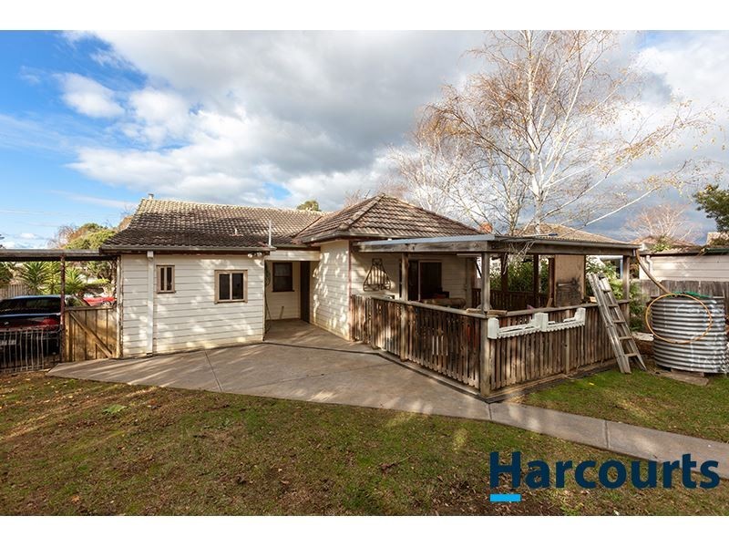 13 Henrietta Street, Warragul VIC 3820