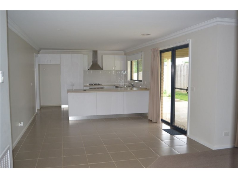 40 Dawson Drive, Warragul VIC 3820
