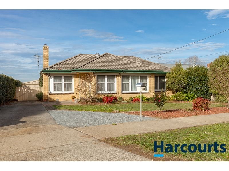 114 Brandy Creek Road, Warragul VIC 3820