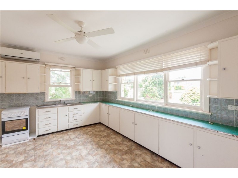 124 Burke Street, Warragul VIC 3820