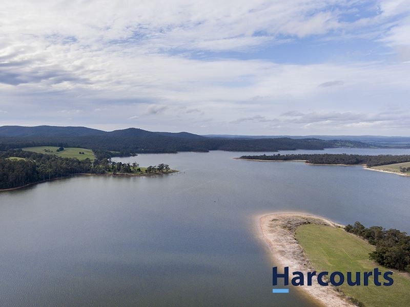 8 Highview Court, Willow Grove VIC 3825