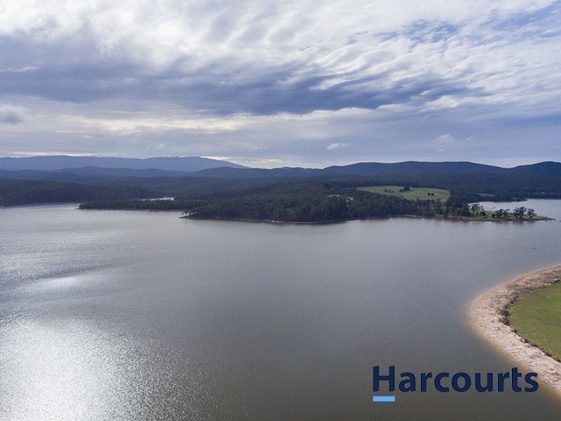 8 Highview Court, Willow Grove VIC 3825