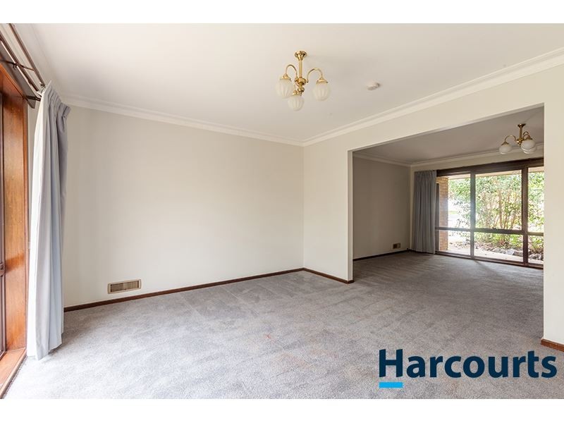 13 Somerset Drive, Warragul VIC 3820