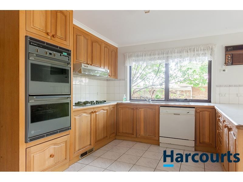 13 Somerset Drive, Warragul VIC 3820