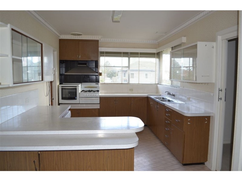 52 Brandy Creek Road, Warragul VIC 3820