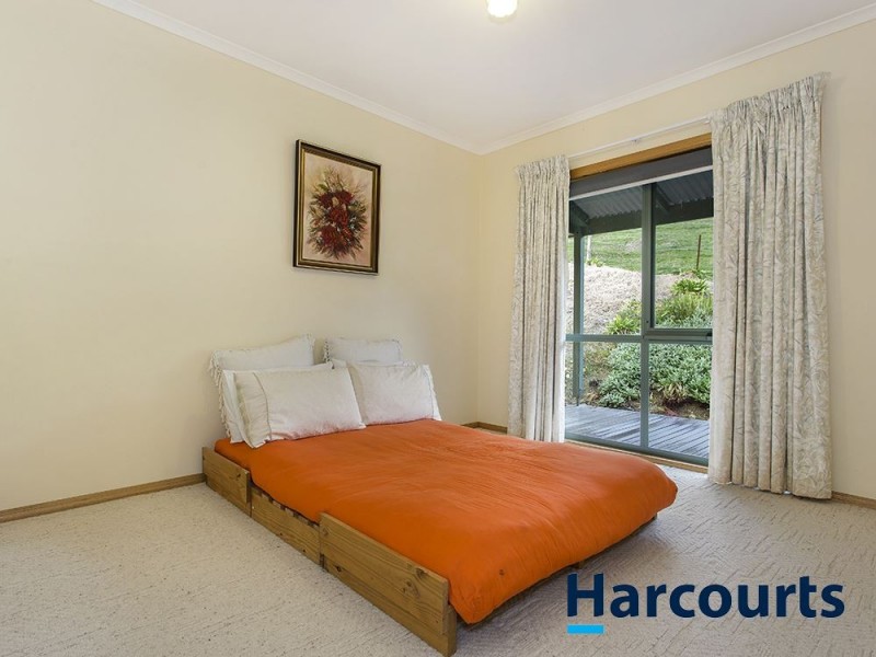 1019 Darnum Allambee Road, Cloverlea VIC 3822