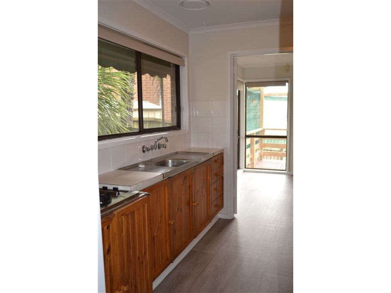 33 Lawson Crescent, Warragul VIC 3820