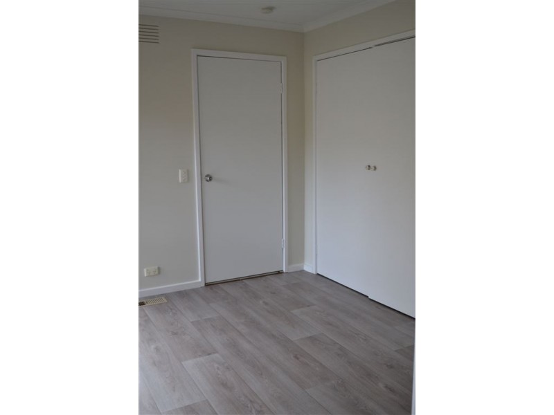 33 Lawson Crescent, Warragul VIC 3820