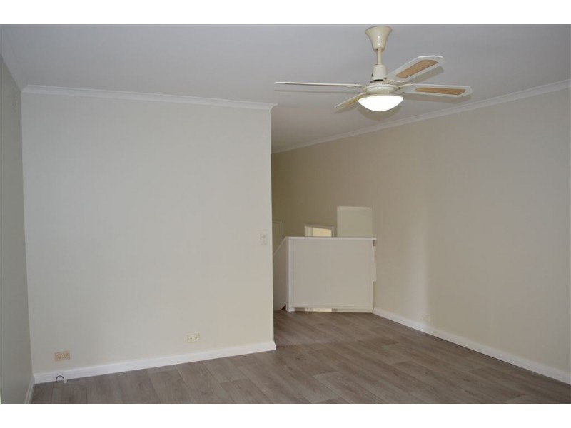 33 Lawson Crescent, Warragul VIC 3820