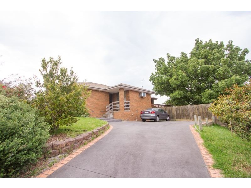 14 Nathan Court, Pakenham VIC 3810