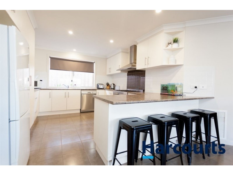 4 Blaxland Crescent, Warragul VIC 3820