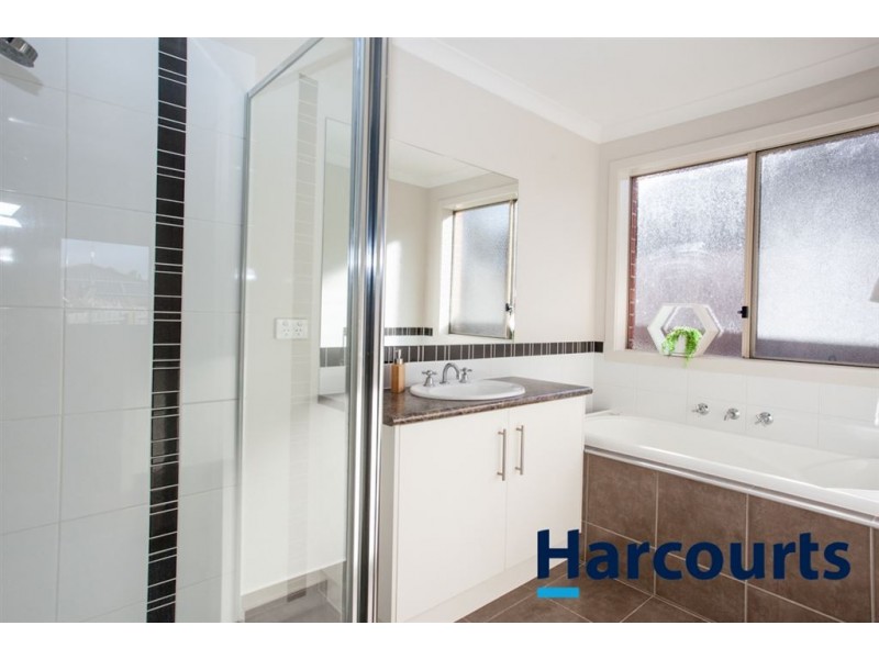 4 Blaxland Crescent, Warragul VIC 3820