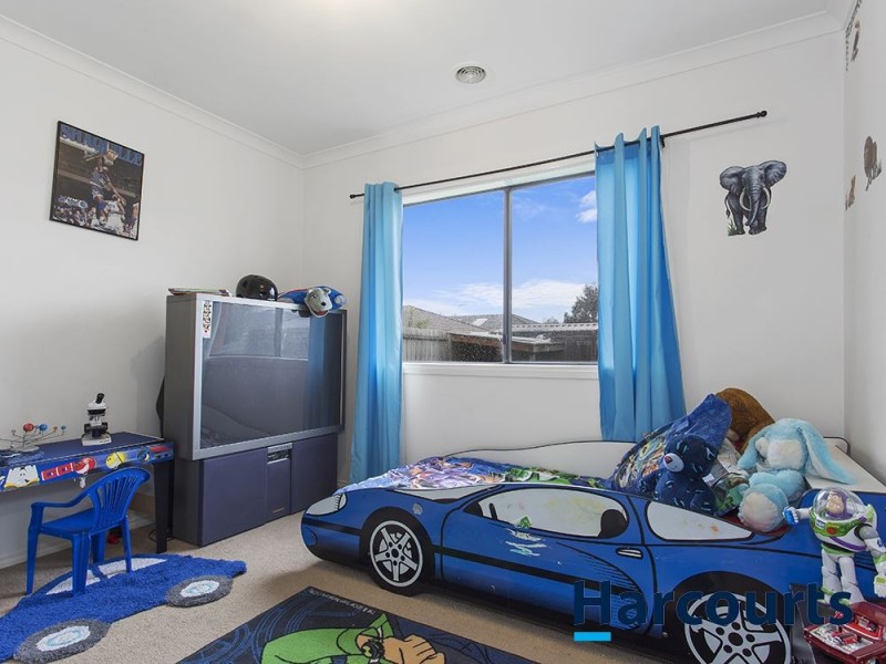 5 Isabella Court, Drouin VIC 3818