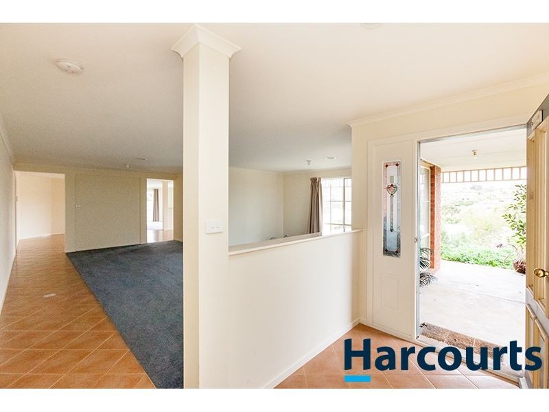 11 Deakin Court, Warragul VIC 3820