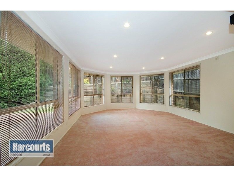 13 Evesham Court, Baulkham Hills NSW 2153