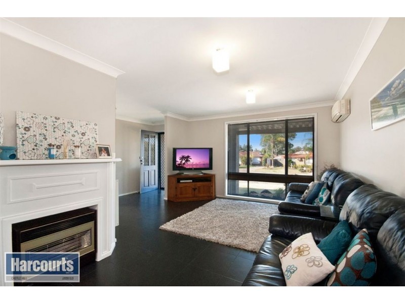 3 Luskin Place, Bossley Park NSW 2176