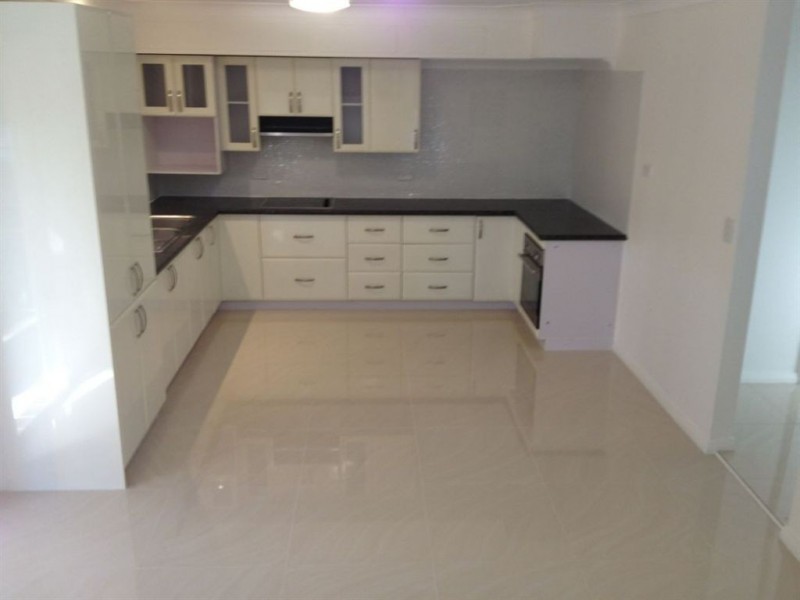 32 Lockhart Avenue, Castle Hill NSW 2154