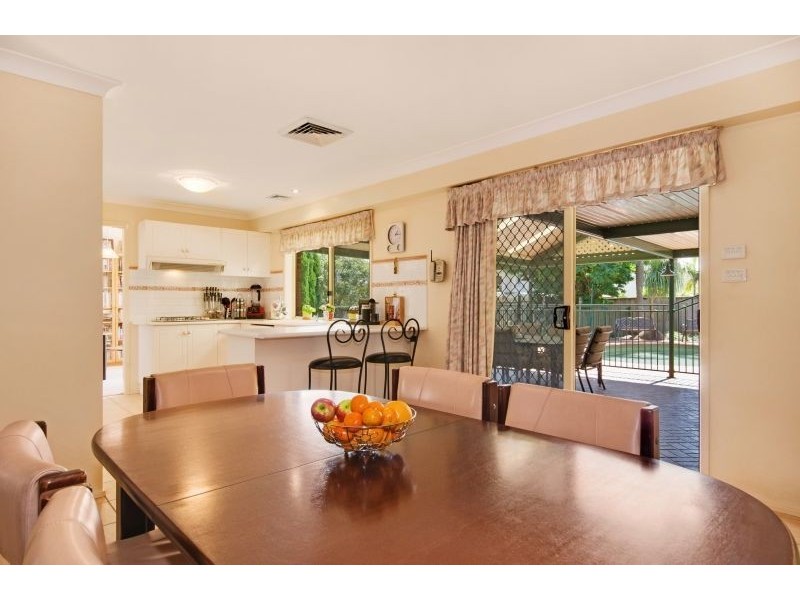 4 Grand View Court, Bella Vista NSW 2153