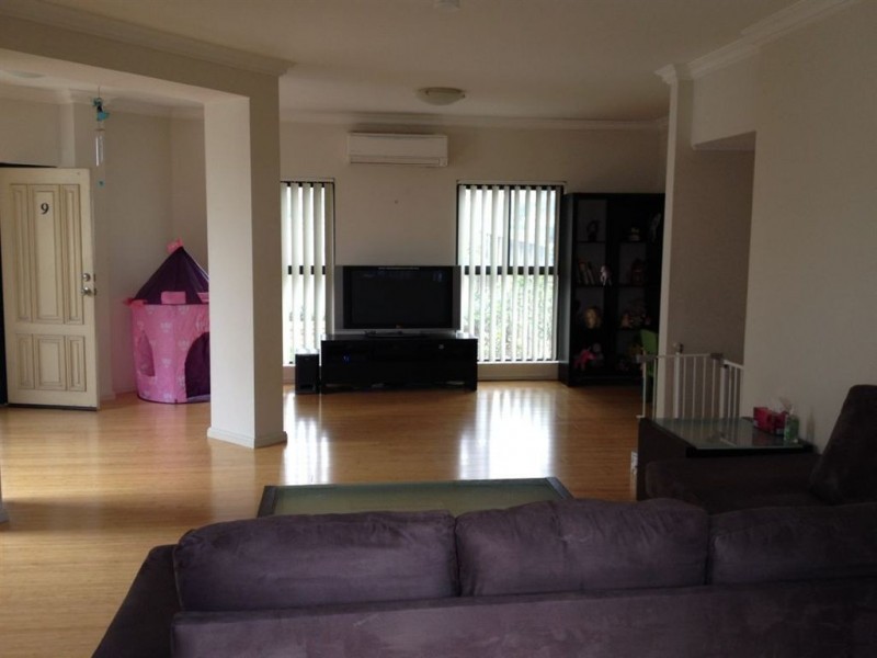 9/60 Chelsea Avenue, Baulkham Hills NSW 2153