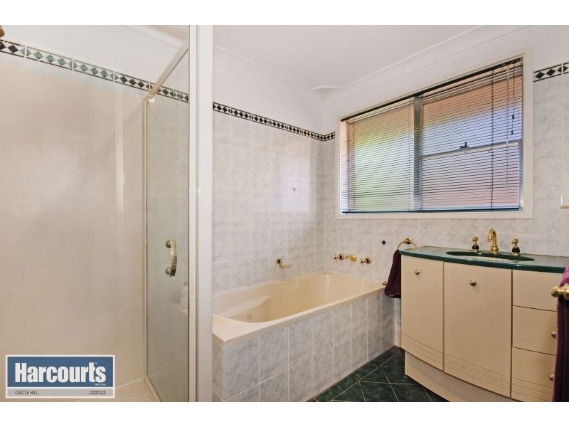 21 Larool Crescent, Castle Hill NSW 2154