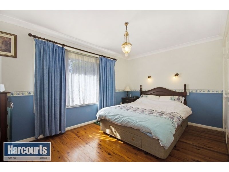 21 Larool Crescent, Castle Hill NSW 2154