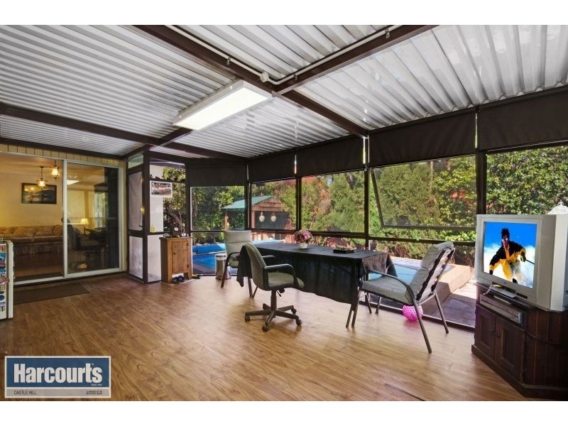 21 Larool Crescent, Castle Hill NSW 2154