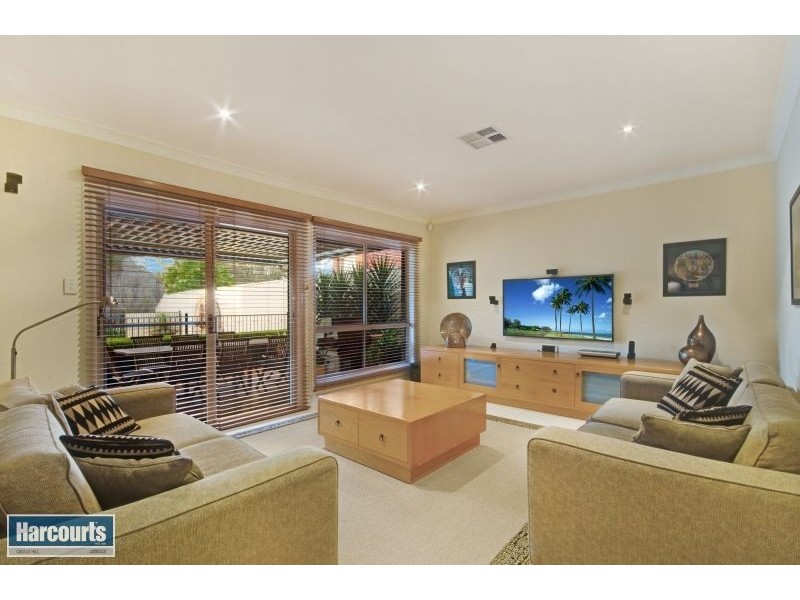 12 Hindle Terrace, Bella Vista NSW 2153