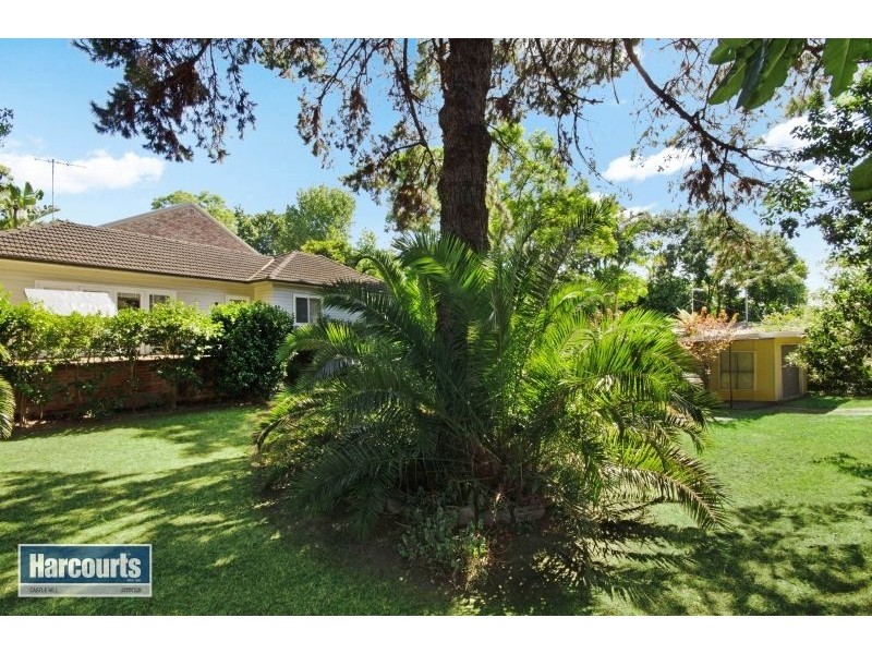 33 Watkins Road, Baulkham Hills NSW 2153