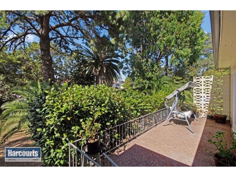 33 Watkins Road, Baulkham Hills NSW 2153