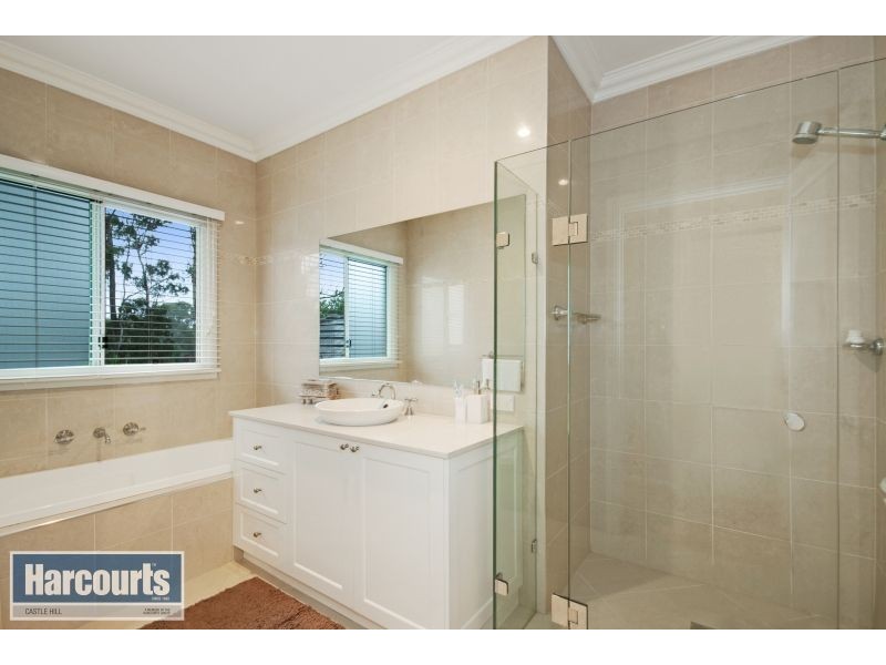 37 Edgewater Drive, Bella Vista NSW 2153