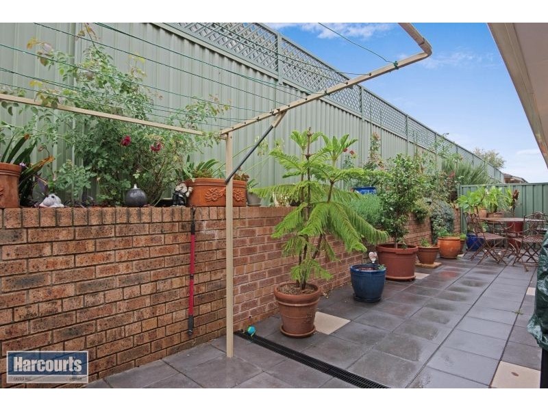 8/103 Hammers Road, Northmead NSW 2152