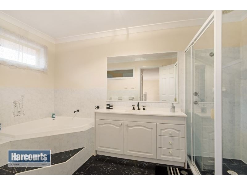 22 Eastbourne Way, Bella Vista NSW 2153