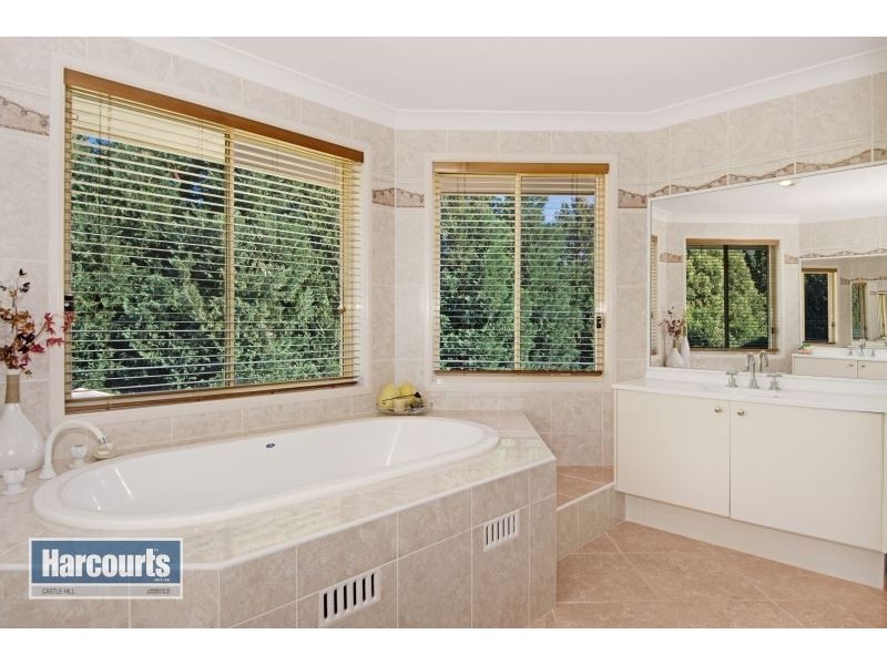 32 Prestige Avenue, Bella Vista NSW 2153