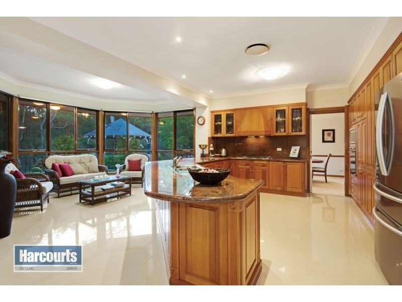 36 Larissa Avenue, West Pennant Hills NSW 2125