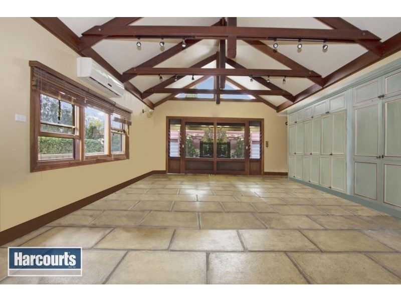 7 Rowallan Avenue, Castle Hill NSW 2154