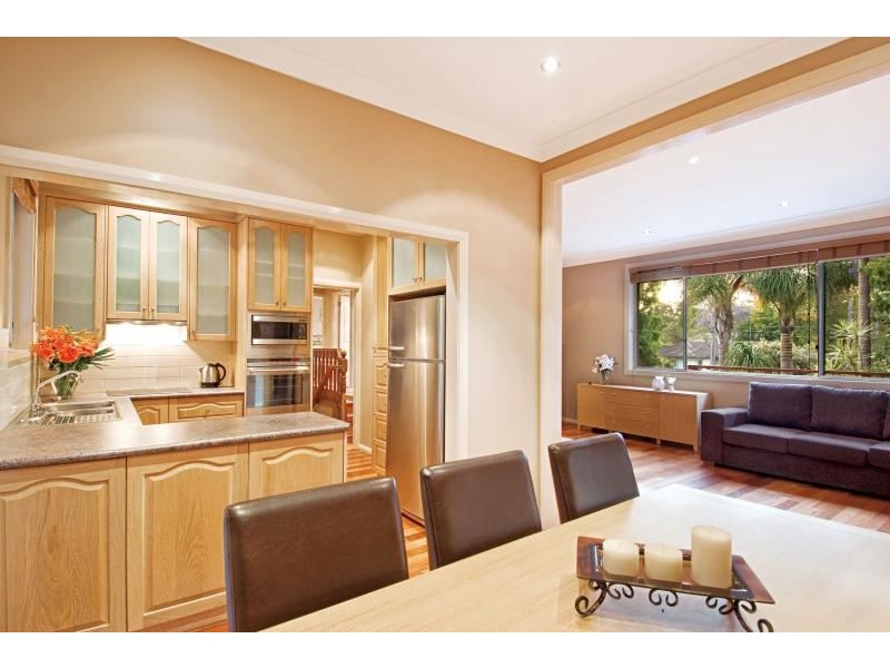 6 Mulgray Avenue, Baulkham Hills NSW 2153