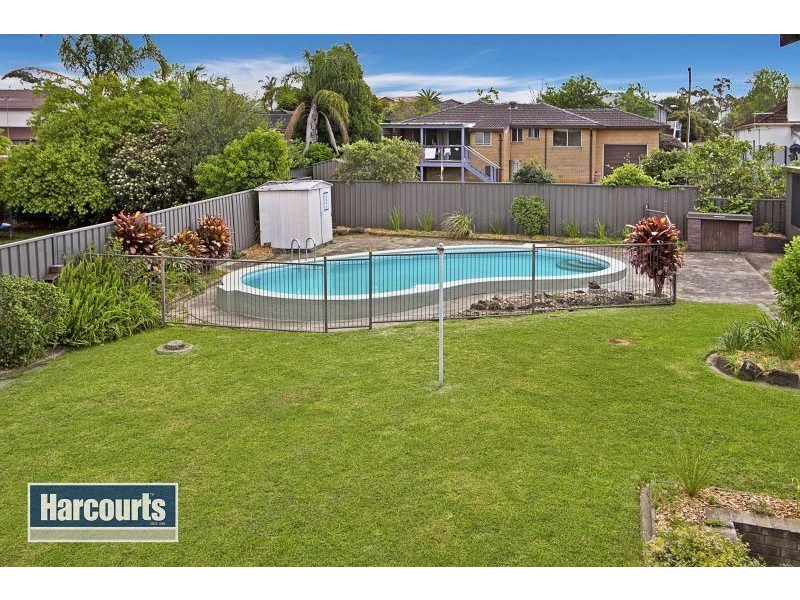 14 Lloyd George Avenue, Winston Hills NSW 2153