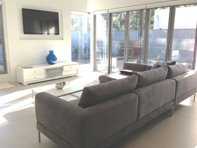 12 The Pointe, Bella Vista NSW 2153