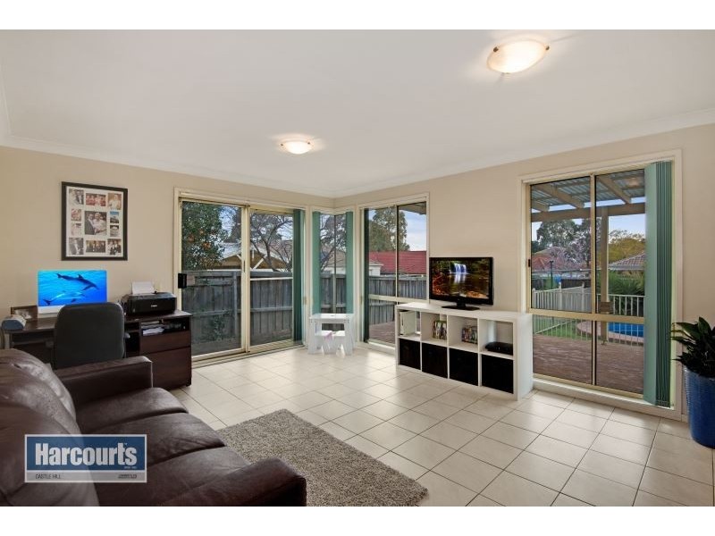 62 Phoenix Avenue, Stanhope Gardens NSW 2768