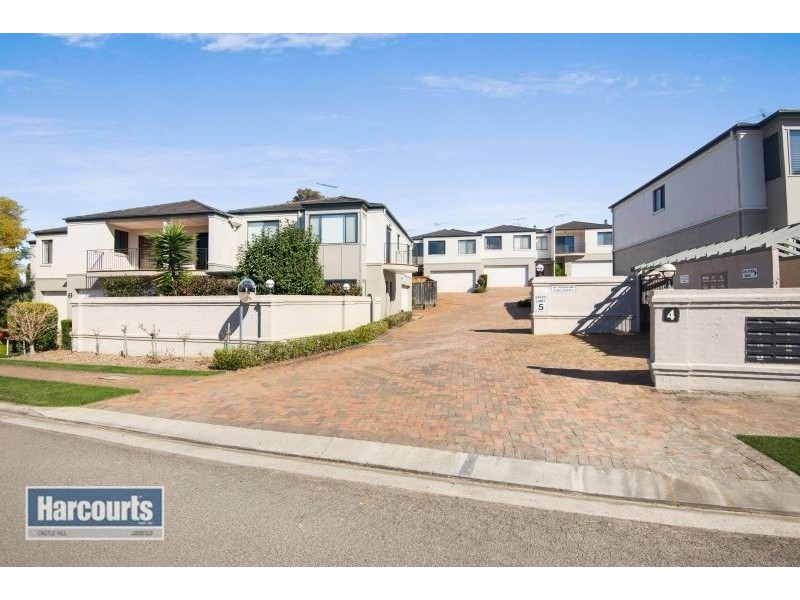 2/2-4 Hindle Terrace, Bella Vista NSW 2153