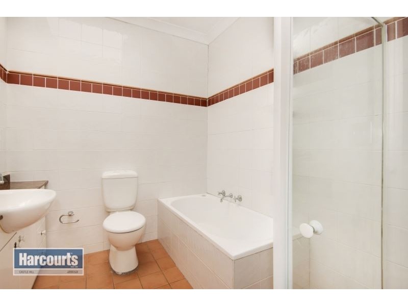 2/2-4 Hindle Terrace, Bella Vista NSW 2153