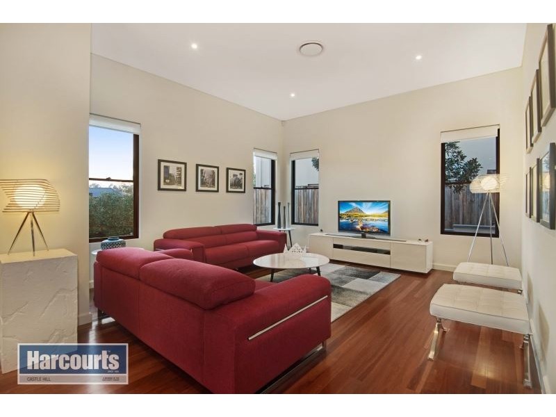 9 Macarthur Ridge Way, Bella Vista NSW 2153