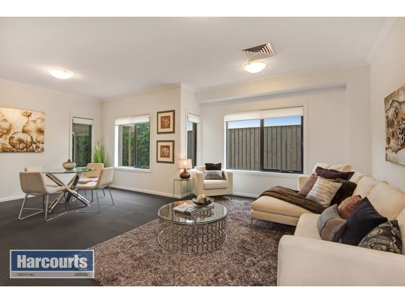 36 Linden Way, Bella Vista NSW 2153